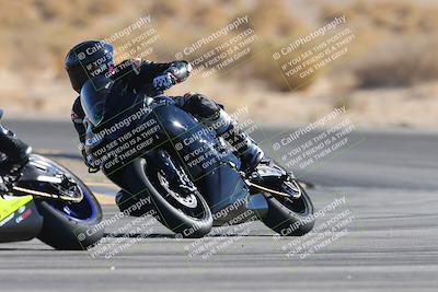 media/Jan-10-2025-CVMA Friday Practice (Fri) [[489e0da257]]/Group 4 and Trackday/Session 4 (Turn 16)/